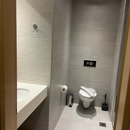 Osiris And Hotel 3*