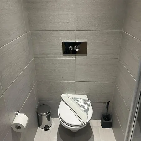 Hotel Osiris And