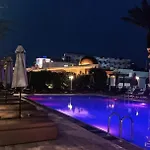 Osiris And 3* إياليسوس