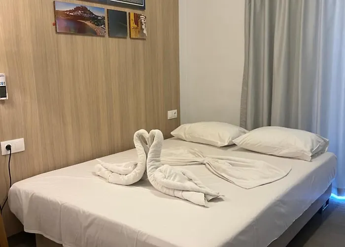 Hotel Osiris And Jalisos